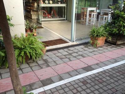 Πάτρα: Συνεργεία της ΔΕΥΑΠ  στα σημεία π...