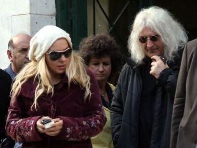 Καρβέλας-Πάνια ζητούν 24 εκατ. ευρώ αποζημίωση