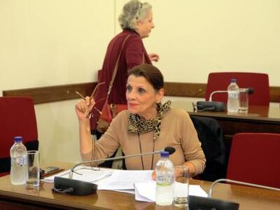 Μαρία Κανελλοπούλου: Δωρεάν ρεύμα στις φ...