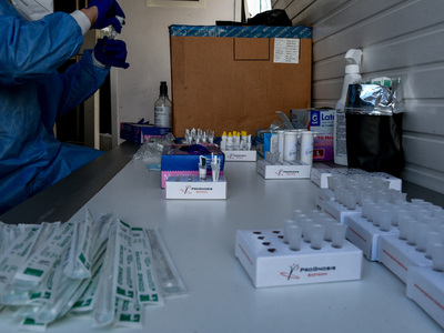 Πού θα γίνουν δωρεάν rapid tests τη Δευτ...