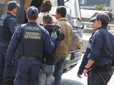 Αιτωλοακαρνανία: Μπαράζ συλλήψεων μελών ...