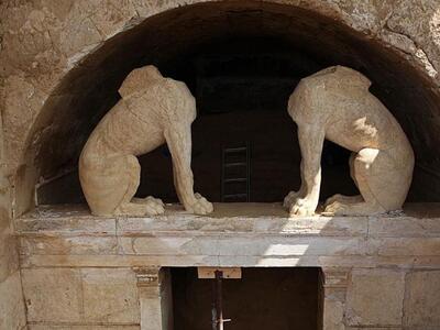 Τρισδιάστατη ξενάγηση στον Τύμβο Καστά -...