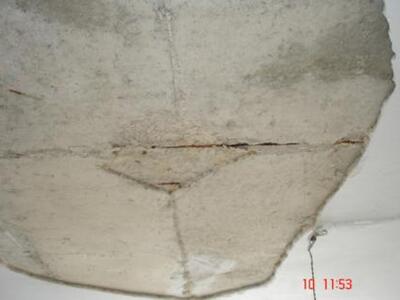 Τραυματισμός μαθητή από πτώση σοβά στο 2...