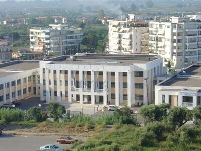 Αντικατάσταση με αιχμές για παρανομίες σ...