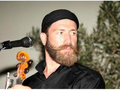 Πάτρα:Ο Αντώνης Μαρτσάκης στο  γλέντι τω...