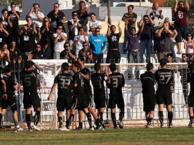 Βαριά "καμπάνα" υποβιβασμού γι...