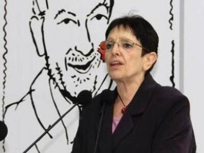 Παπαρήγα: Κανένα κόμμα δεν μπορεί να δια...