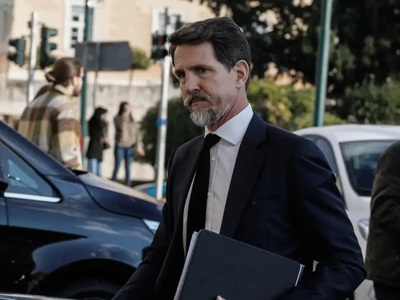 Παύλος Ντε Γκρες: Τι λέει για την εκπλήρ...