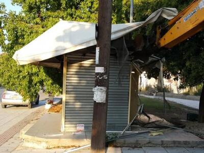 Πάτρα: Παρελθόν τα ...ορφανά περίπτερα -...