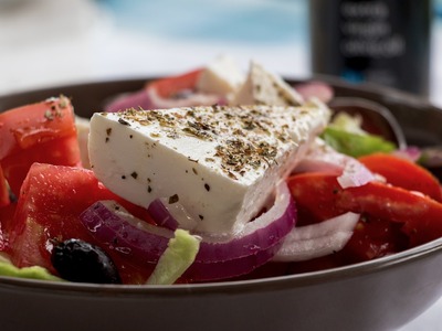 Έξι ελληνικά φαγητά που -εκτός από νόστι...