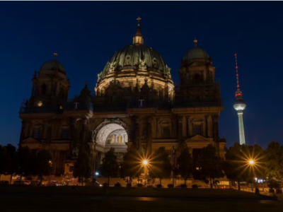 Bloomberg: Το δραματικό σενάριο των «μπλ...