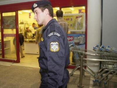Ένοπλη ληστεία σε σούπερ μάρκετ στην Καλλιθέα