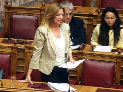 Γεννηματά: «Με σκληρή διαπραγμάτευση τα ...