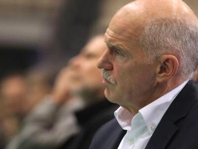 Αναβάλλεται η κατάθεση Παπανδρέου στην Π...