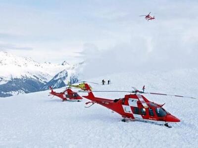 Ελβετία: Τρεις σκιέρ νεκροί από πτώση χι...
