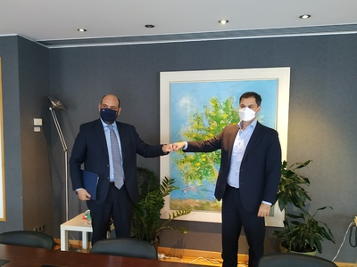 Ο Ιάσονας Φωτήλας στον Υπουργό Τουρισμού...
