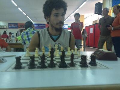 Παίζοντας σκάκι...