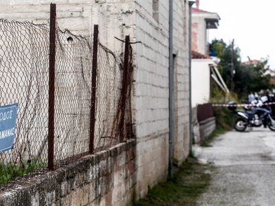 Τρίκαλα: «Τη σκότωσα γιατί με κακοποιούσ...