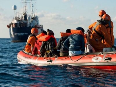 Ιταλία: Ο αριθμός των μεταναστών που έφτ...