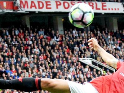 Ποδόσφαιρο: Κοινή ανακοίνωση Λίβερπουλ κ...