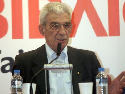 Γ. Μπουτάρης: Με απειλούν γιατί δεν στηρ...