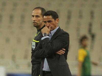 Εκνευρισμένος ο Χιμένεθ στη συνέντευξη Τύπου