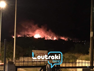 ΤΩΡΑ: Πυρκαγιά στο Σχίνο Κορινθίας- Εκκε...