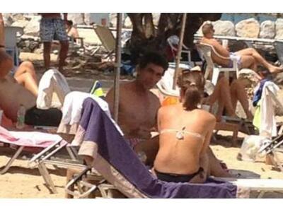 Βουτιές στη θάλασσα στη Χαλκίδα για τον ...