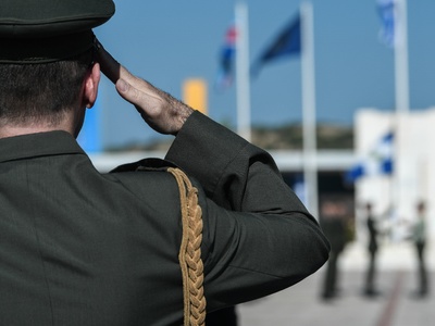 Έντεκα κρούσματα κορωνοϊού στη Σχολή Ευε...