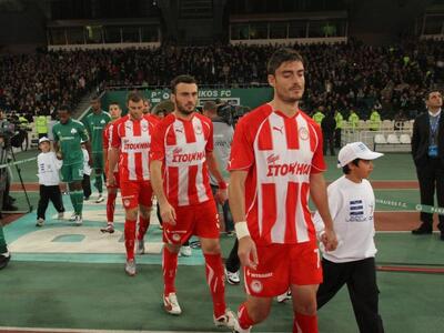 Ολυμπιακός: "Πρώτοι ήμασταν, είμαστ...
