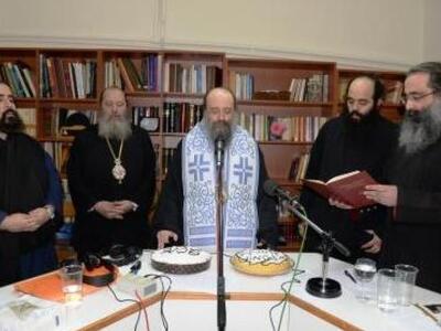 Στο πλευρό των απόρων και μοναχικών ατόμ...