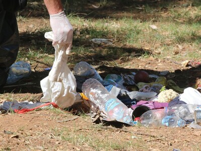 Αποτσίγαρα, καλαμάκια και μωρομάντηλα - ...