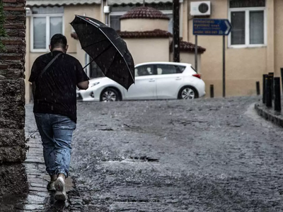 Καιρός σήμερα: Βροχές και καταιγίδες μετ...