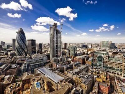 Βρετανία: Πήραν αέρα οι ρατσιστές - Ραγδ...