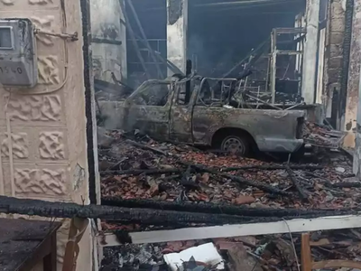 Εισέβαλε στο κατάστημα του αδερφού του μ...