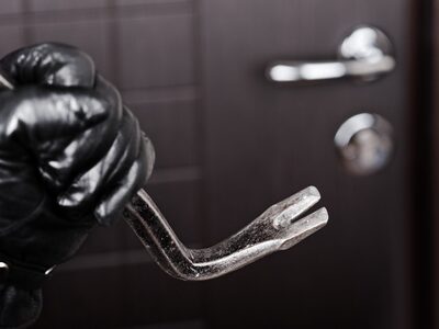 Πάτρα: Έμαθε από το... τηλέφωνο ότι διέρ...