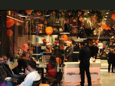 Πάτρα: Γιορτάζει τα 70 καταστήματα της γ...