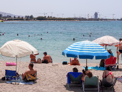 Παραλία Αλίμου: Τον δάγκωσε και του έκοψε το αυτί