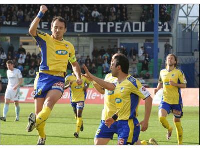 Πανικός στη Λευκωσία για τα εισιτήρια ΑΠ...