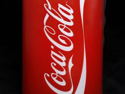 Βγάλτε το λεκέ από αίμα με coca cola!