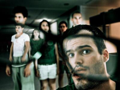 Πρωτοπόρα παράσταση στον τομέα του εφηβι...