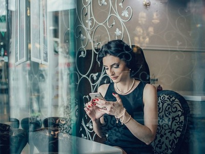 Μην κυνηγάς φαντάσματα, δεν θα στείλει- ...