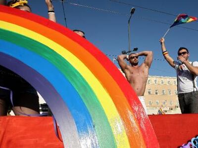 Ο Γ. Μπουτάρης στο Gay Pride της Θεσσαλο...