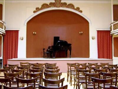 Χριστούγεννα με τους «Conversazione» στη...