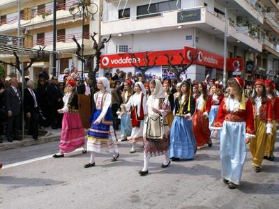 Χωρίς το παραμικρό πρόβλημα η παρέλαση σ...