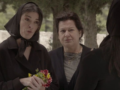 Σασμός: Μαρίνα και Καλλιόπη συναντιούντα...