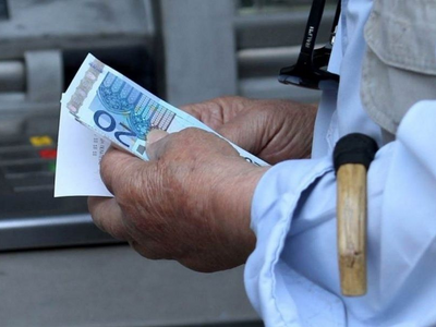 Συντάξεις Μαΐου: Νωρίτερα από τον αρχικό...