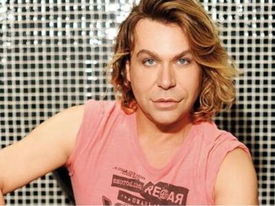 Τρύφωνας Σαμαράς: Μου αρέσουν οι τριχωτοί  άνδρες!