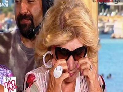 "Λύγισε" στον αέρα η Λίτσα Πατ...