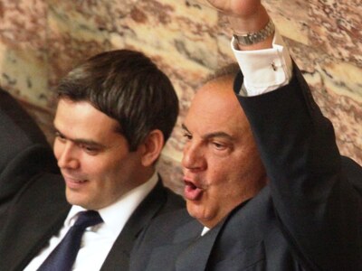 Στελέχη της Ν.Δ. προς Σαμαρά: Διώξε τον Καραμανλή 